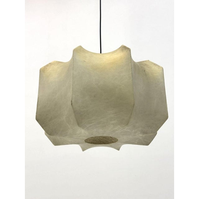 Cocoon Pendant Lamp attributed to Achille & Pier Giacomo Castiglioni, 1960s For Sale - Image 9 of 13