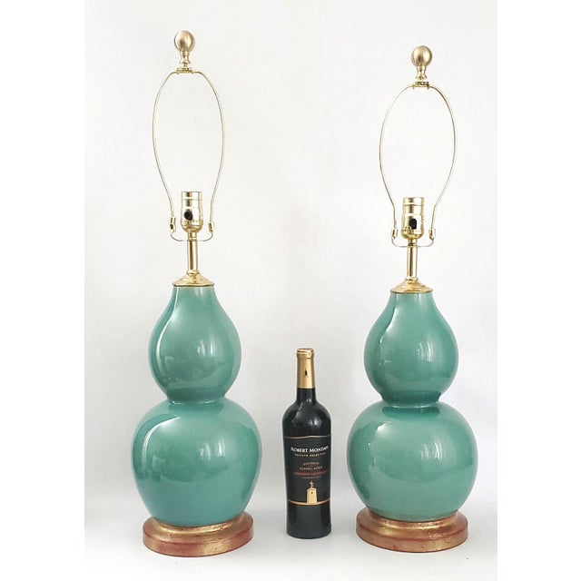 Christopher Spitzmiller, Inc Lamp Pair Restored Vintage Christopher Spitzmiller Style Coastal Blue Crackled Porcelain For Sale - Image 4 of 14