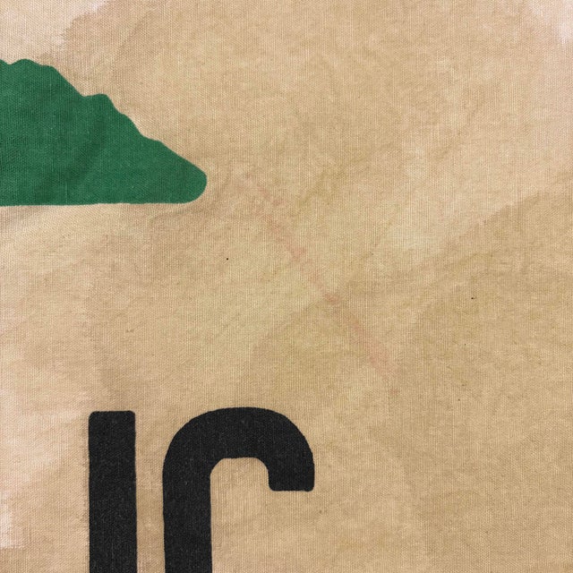 2020s Large Tea-Stained Cotton California Republic State Bear Flag, Vintage Style, New For Sale - Image 5 of 7