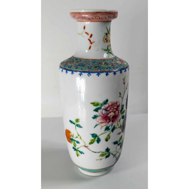 Early 20th Century Chinese Chinoiserie Famille Rose Vase, Late Qing or Republic Period For Sale - Image 15 of 18