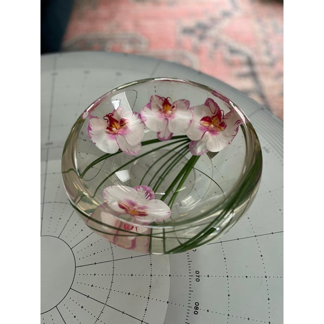 Cerise Emilio Robba White & Pink Phalaenopsis Orchid Centerpiece Resin Bowl For Sale - Image 8 of 9