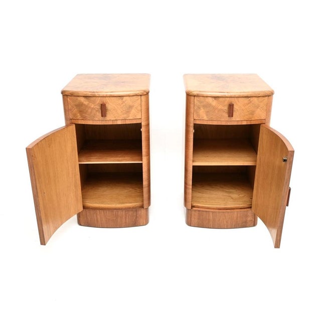 1930s Art Deco Walnut Bedside Cabinets, 1930s, Set of 2 For Sale - Image 5 of 12