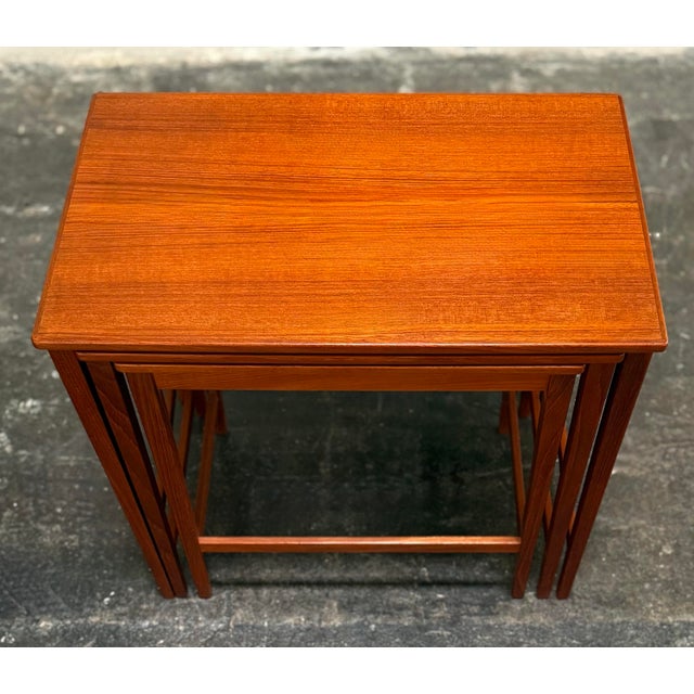 Seffle Möbelfabrik Set of Three Mid-Century Modern Teak Nesting Tables by Svante Skogh for Seffle, Sweden C. 1960s For Sale - Image 4 of 11