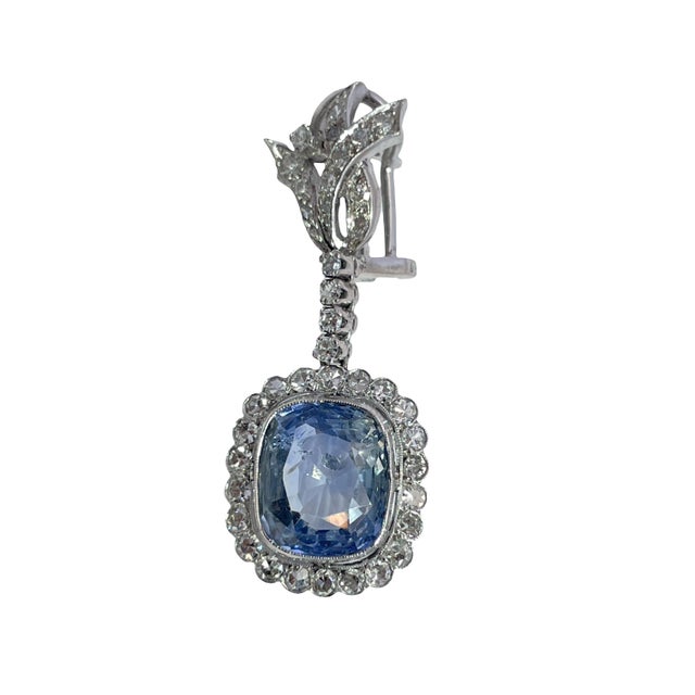 Vintage 10k White Gold Ceylon Sapphire and Diamond Dangle Earrings, Pair For Sale In New York - Image 6 of 7