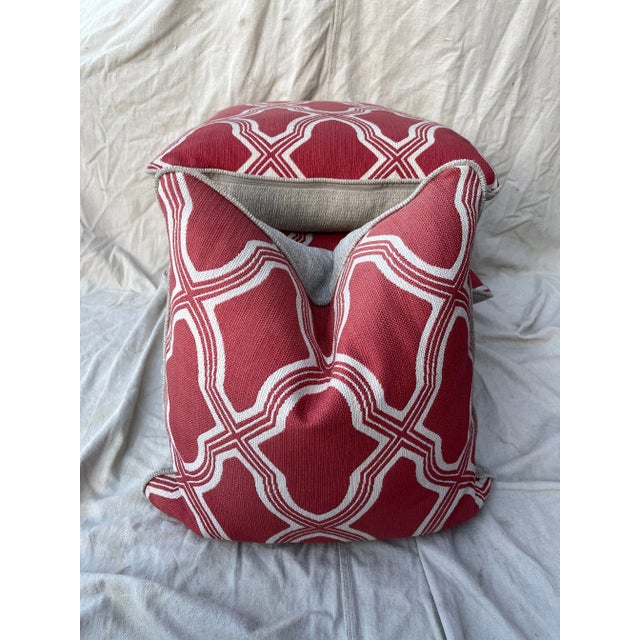 Set of 4 Dusty Salmon Trellis Print Two Tone Decor Pillows For Sale - Image 4 of 7