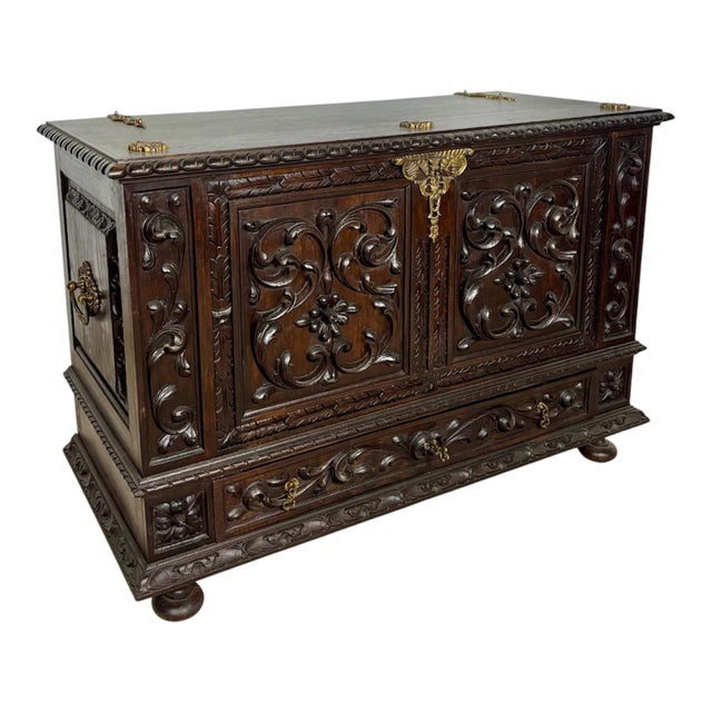 Spanish Carved Blanket Chest, 1920 For Sale - Image 17 of 17