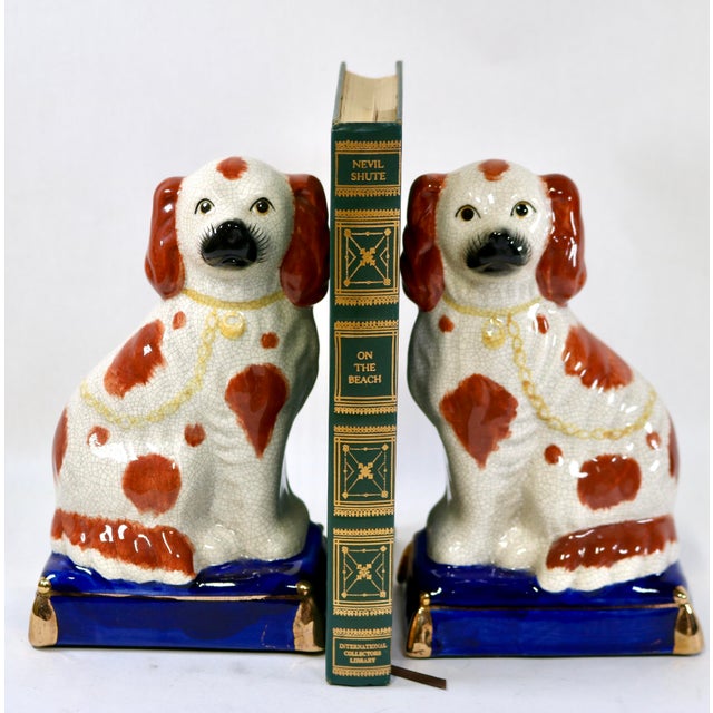 Vintage Staffordshire King Charles Spaniel Dog Bookend Ceramic Figurines - Set of 2 For Sale - Image 10 of 11