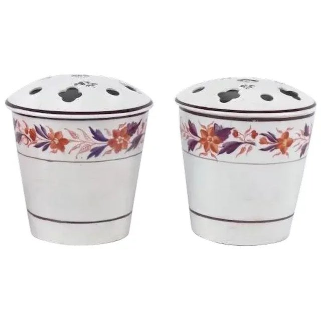 1810 - 1820 English Creamware Davenport Pearlware Vases - A Pair For Sale - Image 10 of 10