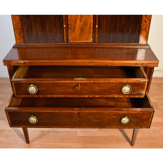 1930s Federal Style Mahogany Secretary Desk Hutch Display Cabinet Bookcase For Sale - Image 12 of 18