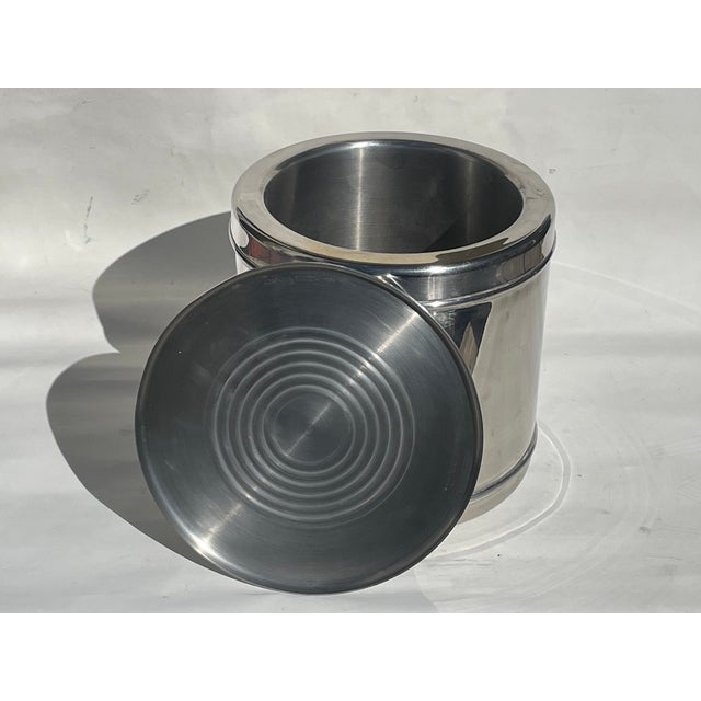 Mid-Century Modern 1990s Polished Chrome / Stainless Steel Ice Bucket & Wine Cooler For Sale - Image 3 of 10