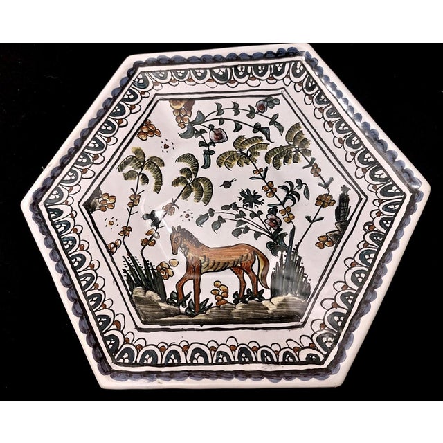 Hexagonal Plate from Barreira Condeixa Portugal S XVII, 1960 For Sale - Image 10 of 10