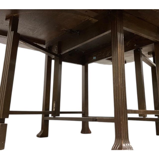 Wood Vintage Jacobean Revival Oak Gateleg Drop-Leaf Dining Table With Scalloped Edge For Sale - Image 7 of 9