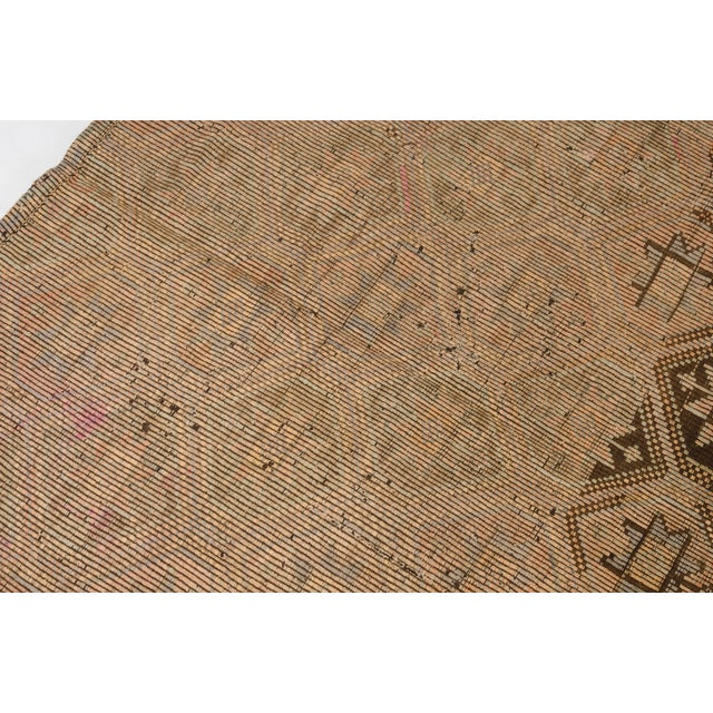 Vintage Oushak Kilim Rug For Sale - Image 10 of 10