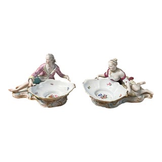 A Pair of Meissen Porcelain Man and Women Sweet Meat Dishes For Sale