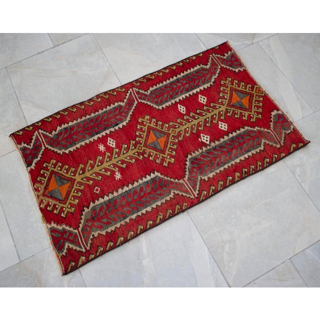 1960s Vintage Sumac Weave Turkish Kilim Rug For Sale - Image 4 of 7