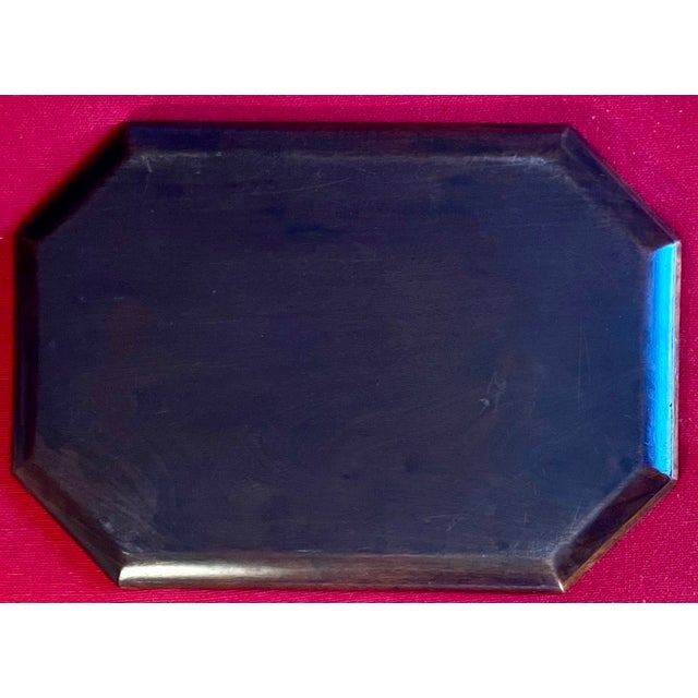 Antique Early 19th Century English George III Carved Mahogany Octagonal Tray For Sale In New York - Image 6 of 7
