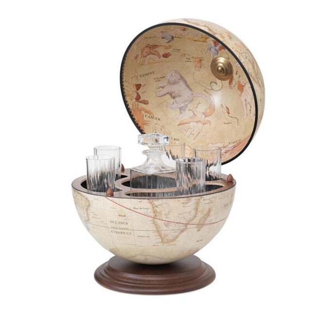 Designed to be used as a tabletop mini-bar, Giove was specifically conceived for those with limited space and is ideal for...