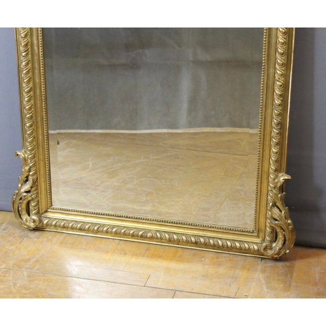 Louis XV Style Mirror in Gilded Stucco, 1800s For Sale - Image 3 of 11