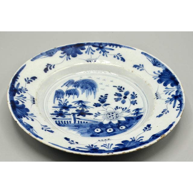 18th-Century Chinoiserie Delftware Plate For Sale - Image 12 of 12
