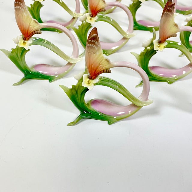 Late 20th Century Vintage Minimalist Japanese Hollywood Regency Majolica Butterfly Flora Porcelain Napkin Rings - Set of 12 For Sale - Image 5 of 18