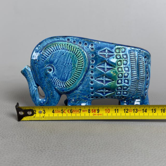 Vintage Blue Ceramic Elephant Sculpture by Aldo Londi for Bitossi / Flavia Montelupo, 1960s For Sale - Image 9 of 11