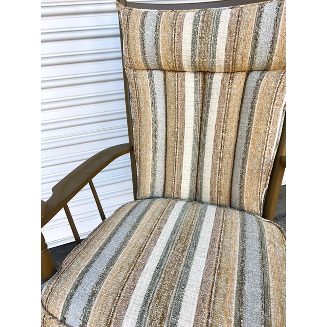 Wood 1970s Vintage Windsor Neutral Painted Chair For Sale - Image 7 of 11