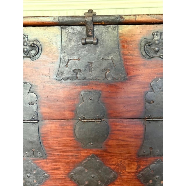Rare Korean Gangwon Do Bandaji Chest Dynasty For Sale - Image 17 of 18