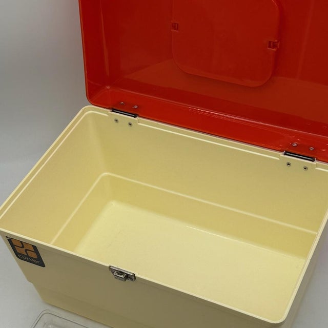 Curver Sewing Box Organizer in Beige and Orange Plastic, Netherlands. 1970s For Sale - Image 4 of 14