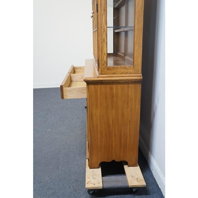 Thomasville Furniture / Huntley Homecoming Collection Solid Oak Rustic Country Style 58" Buffet W. Lighted Display China Cabinet 43821-120 / 43821-320 For Sale - Image 9 of 15