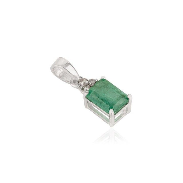 Metal Dainty Emerald and Diamond Pendant in Solid 925 Silver For Sale - Image 7 of 11