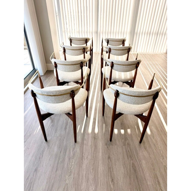 Selig Mid 20th Century Viscount Chair Attributed to Dan Johnson For Sale - Image 4 of 17