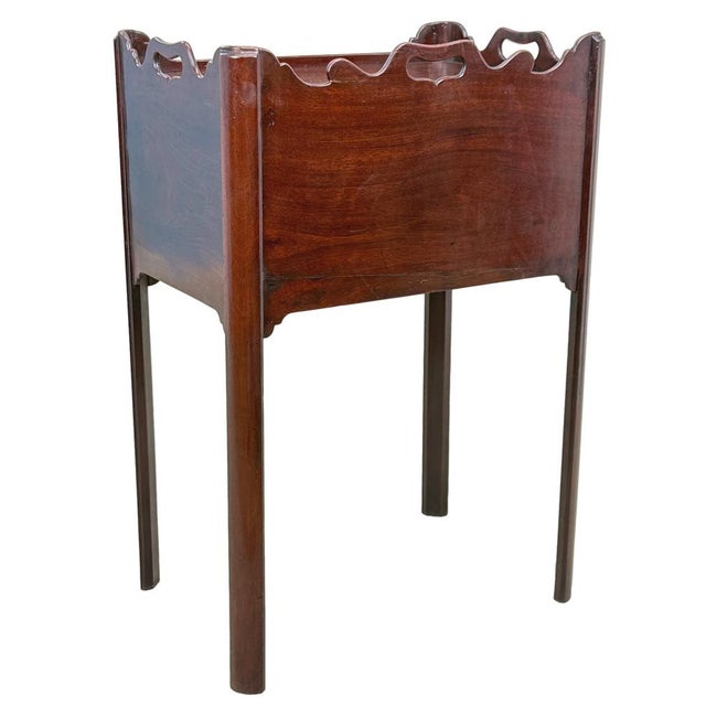 Mid 18th Century Antique Georgian Mahogany Nightstand, 1760 For Sale - Image 5 of 11