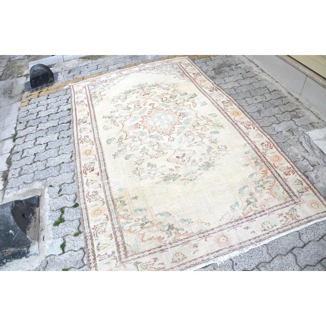 1960s Vintage Oushak Handmade Rug For Sale - Image 10 of 11