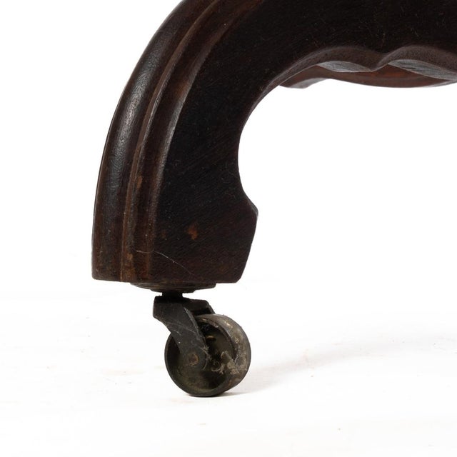Late 19th Century Oval Victorian Walnut Marble Top Table For Sale - Image 5 of 17