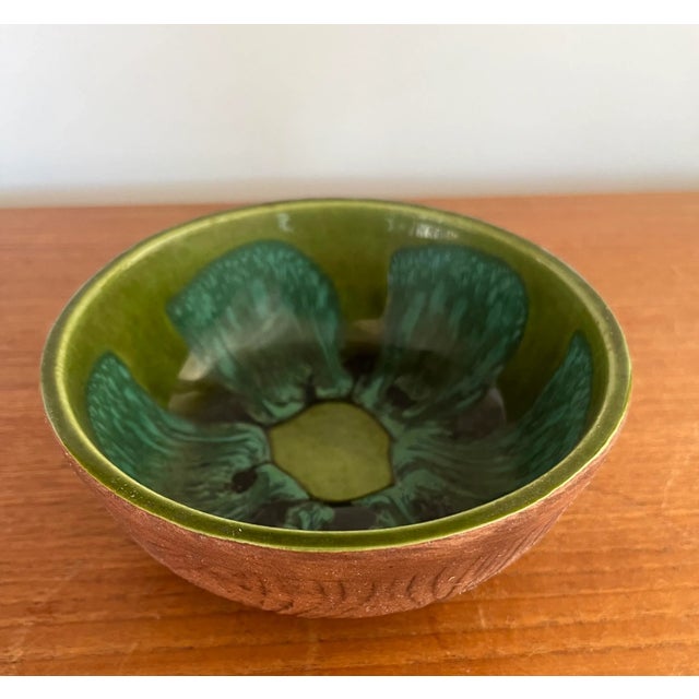 Ceramic Colorful Vintage Art Pottery Bowl Flower Motif For Sale - Image 7 of 7