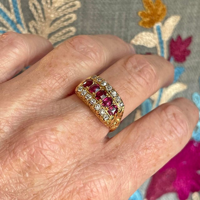 Metal Early 20th Century Edwardian Ruby and Diamond Ring in 18k Gold Size 7.5 For Sale - Image 7 of 11