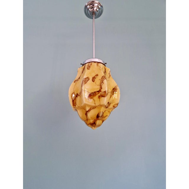 Art Deco Pendant Light in Marbled Opaline Glass from Scailmont Glassworks, Belgium, 1920s. For Sale - Image 10 of 12
