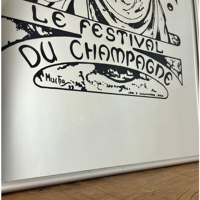 Mid-Century Modern Vintage Art Nouveau Moët & Chandon Advertising Mirror, 1960s For Sale - Image 3 of 18