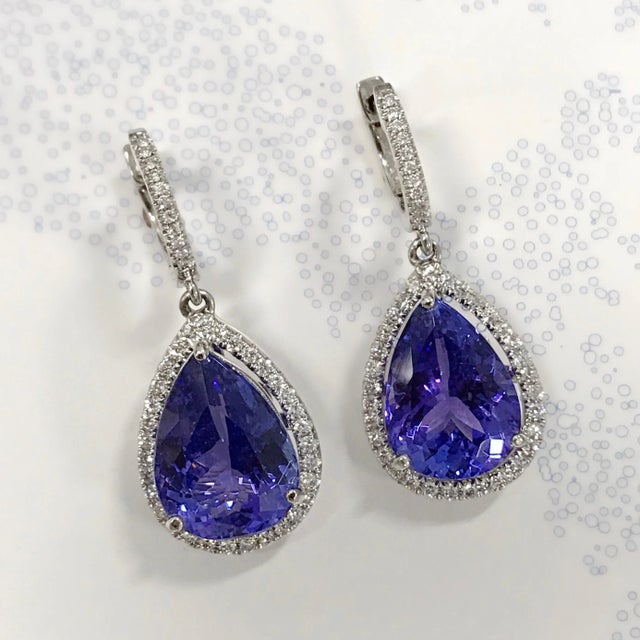 Modern 13.63 Ct Natural Tanzanite & Diamond Earrings - 2 Pieces For Sale - Image 3 of 4