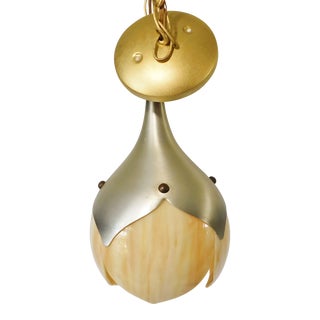 Vintage Mid Century Beige Caramel Slag Glass Tulip Flower Aluminum Hanging Pendant Ceiling Swag Lamp For Sale