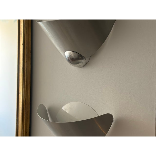 Aura Wall Sconce by Perry King and Santiago Miranda for Arteluce, 1989, Set of 2 For Sale - Image 4 of 5
