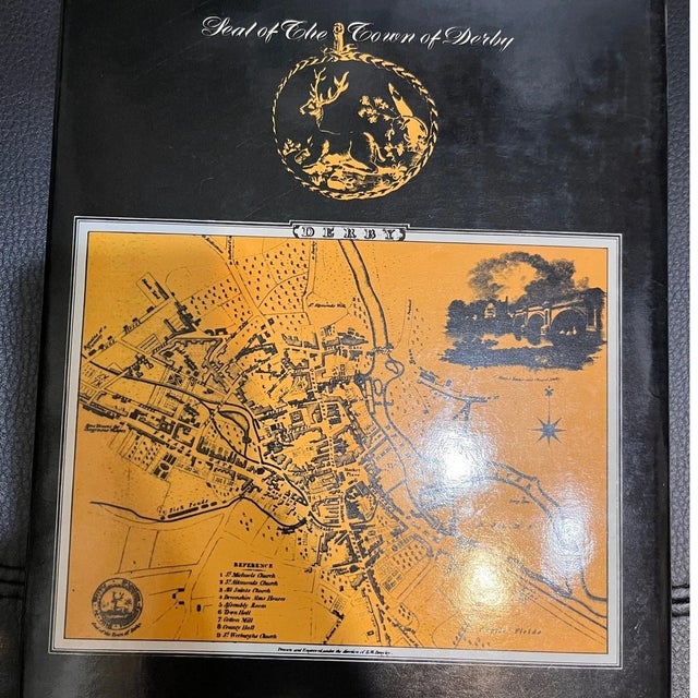 Signed 1978 Ceramics of Derbyshire 1750-1975 H.G. Bradley Illustrated Book For Sale - Image 4 of 4