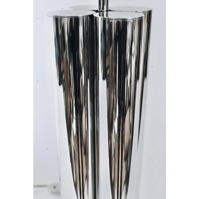 1960s Quadrilobed Polished Aluminum Table Lamp with Frosted Globe Attributed to Robert Sonneman for George Kovacs For Sale - Image 9 of 12