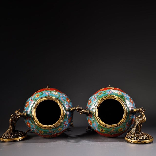 Late 19th Century Pair of Cloisonné Enamel Tripod Censers With Phoenix Finials, 2200g Total For Sale - Image 4 of 10