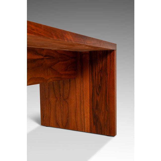 Mid-Century Modern Minimalist Hand-Made / Custom-Made Studio / Gallery Bench in Walnut, Usa, C. 1980s For Sale - Image 11 of 18