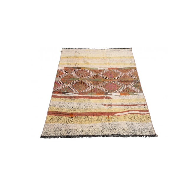 Vintage Decorative Turkish Kilim Rug - 3`2″ X 5`1″ For Sale - Image 4 of 6