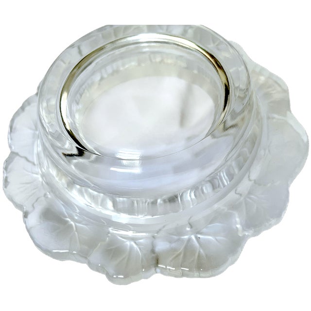 Transparent 1980s Frosted Crystal Floral Wine or Champagne Bottle Coaster, Lalique Attributed Honfleur Geranium Pattern France – Sold Individually For Sale - Image 8 of 10