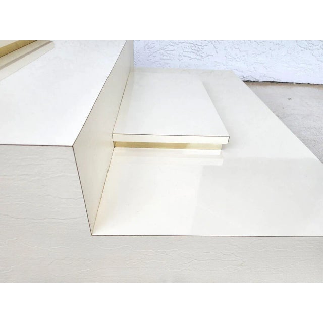 Mid-Century Modern Vintage Coffee Table Mid Century Modern Laminate Low Profile For Sale - Image 3 of 12