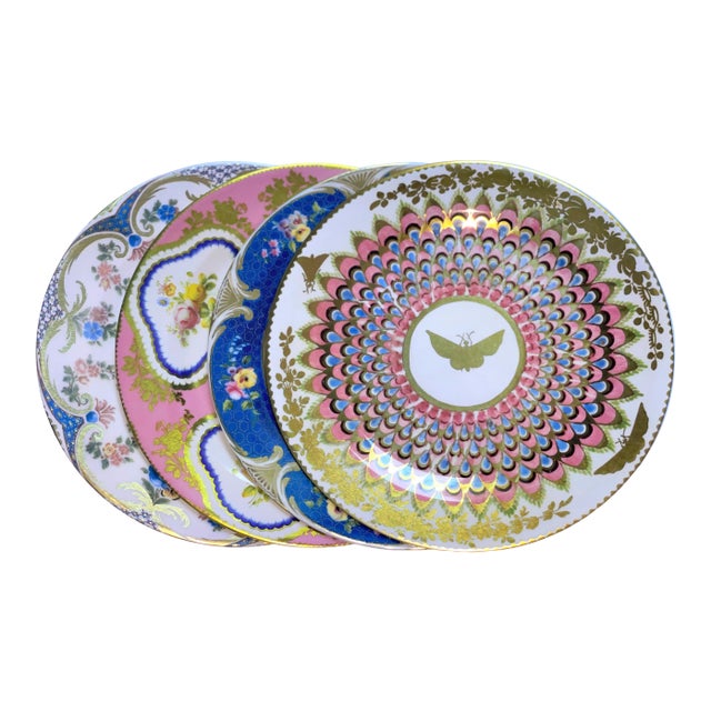 Enameled Pink and Blue Tin English Plates - Set of 4 For Sale