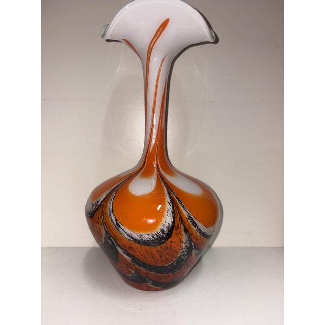 Opal Glass Vase, 1950 For Sale - Image 4 of 10